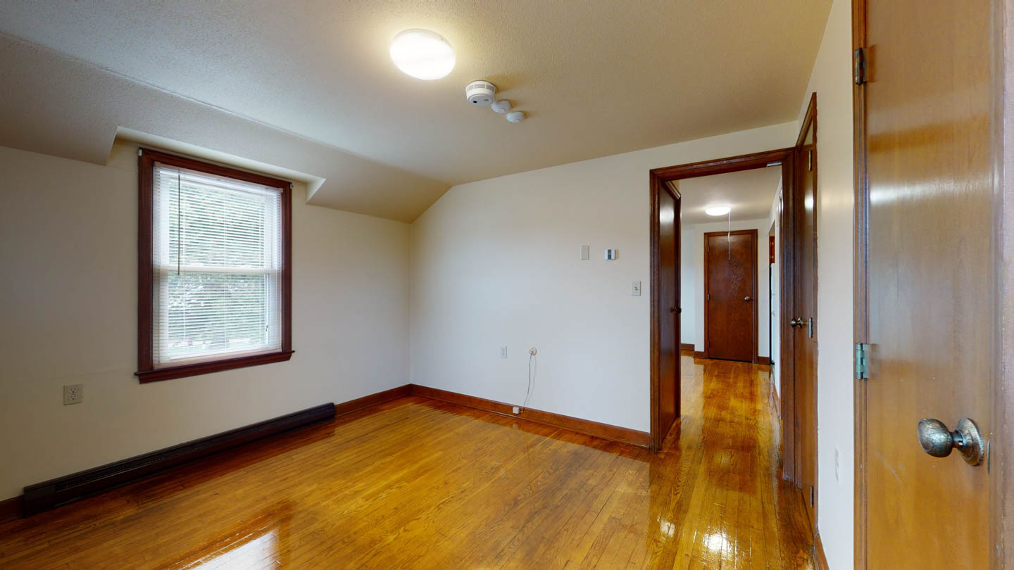 Grove Village Apartments bedroom
