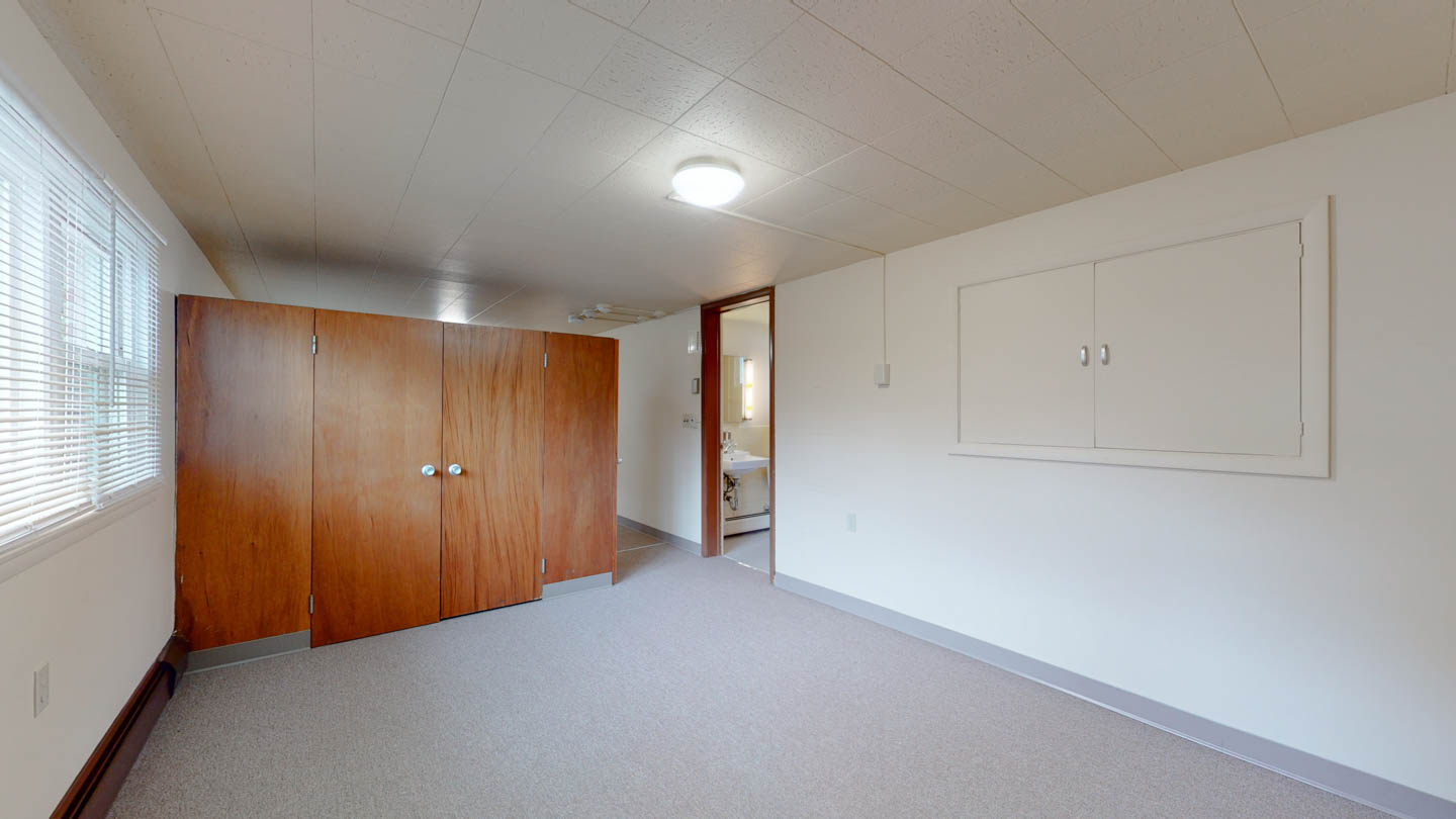 Lee Lang Terrace Apartments living area